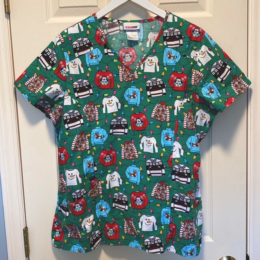 Scrubstar Ugly Christmas Sweater Scrub Top EUC